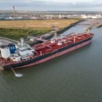 Iran and Oman Near Hormuz Shipping Deal as Brent Crude Jumps 6% image-240